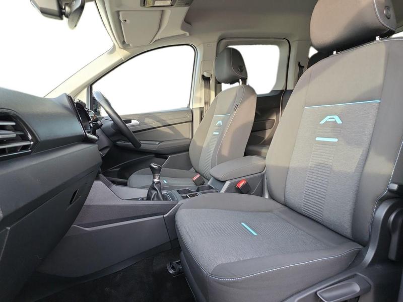 Used Ford Grand Tourneo Connect 2022 for sale - 77225794: Photo 17