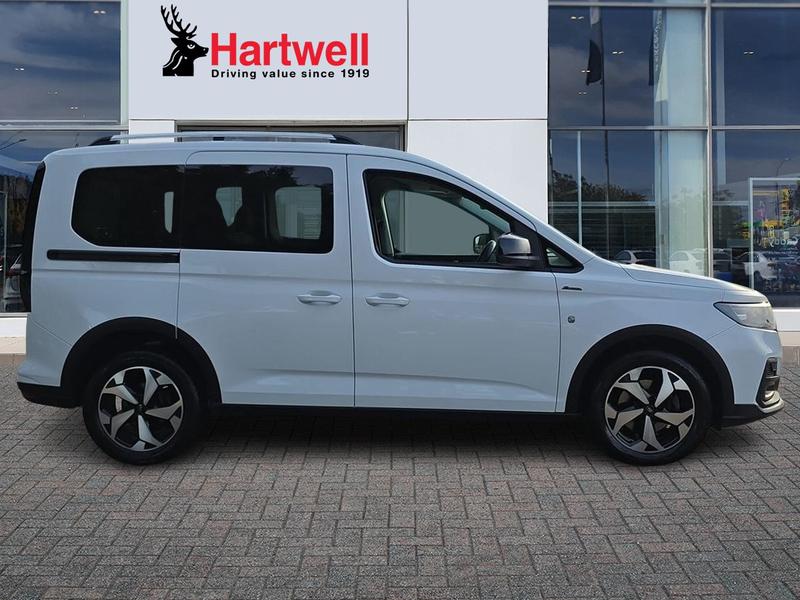 Used Ford Grand Tourneo Connect 2022 for sale - 77225794: Photo 2