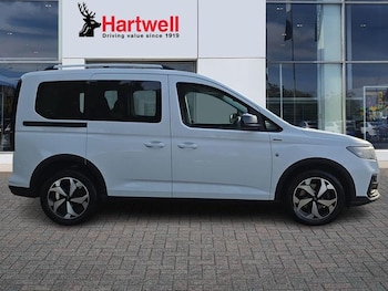 Used Ford Grand Tourneo Connect 2022 for sale - 77225794: Photo