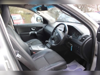 Used Volvo XC90 2010 for sale - 78868149: Photo