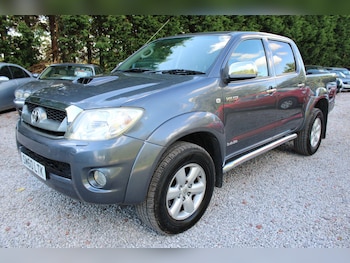 Used Toyota Hilux 2010 for sale - 79387451: Photo