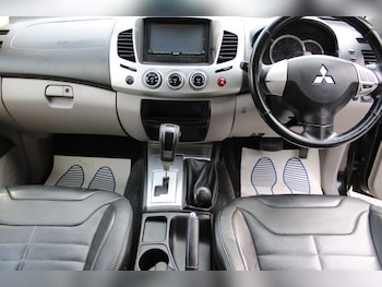 Used Mitsubishi L200 2010 for sale - 79373467: Photo