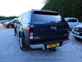 Used Isuzu D-Max 2016 for sale - 79012977: Photo