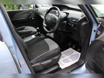 Used Citroen Grand C4 Picasso 2015 for sale - 79279872: Photo