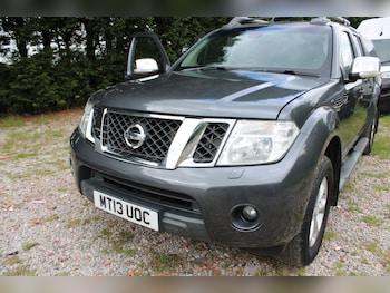 Used Nissan Navara 2013 for sale - 78946285: Photo