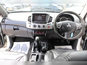 Used Mitsubishi L200 2015 for sale - 79609442: Photo