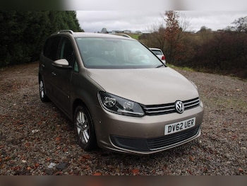 Used Volkswagen Touran 2012 for sale - 78868140: Photo