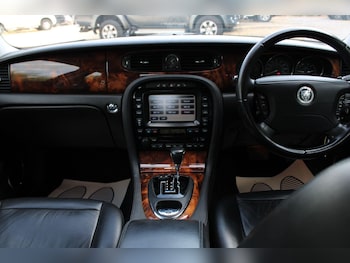 Used Jaguar XJ 2007 for sale - 79268269: Photo
