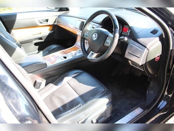 Used Jaguar XF 2010 for sale - 78868170: Photo