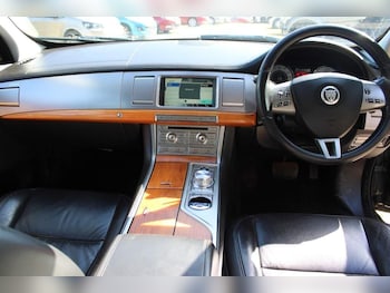 Used Jaguar XF 2010 for sale - 78946075: Photo