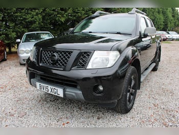 Used Nissan Navara 2015 for sale - 79669929: Photo