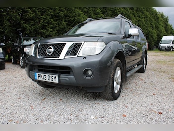 Used Nissan Navara 2013 for sale - 78868171: Photo