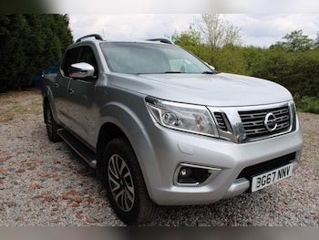 Used Nissan Navara 2017 for sale - 78868119: Photo