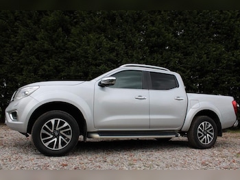 Used Nissan Navara 2017 for sale - 78868119: Photo