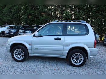Used Suzuki Grand Vitara 2003 for sale - 79847535: Photo