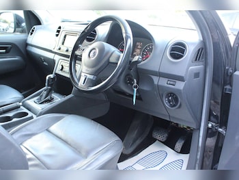 Used Volkswagen Amarok 2013 for sale - 79601085: Photo