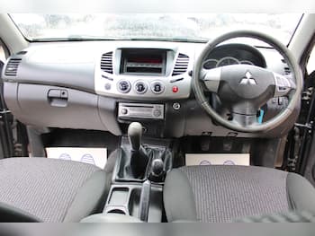 Used Mitsubishi L200 2015 for sale - 79780673: Photo