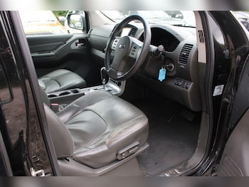 Used Nissan Navara 2014 for sale - 78868163: Photo