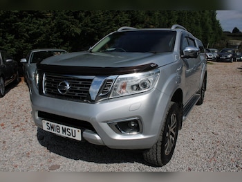 Used Nissan Navara 2018 for sale - 79532464: Photo