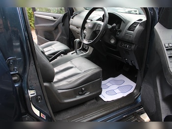 Used Isuzu D-Max 2016 for sale - 79388156: Photo