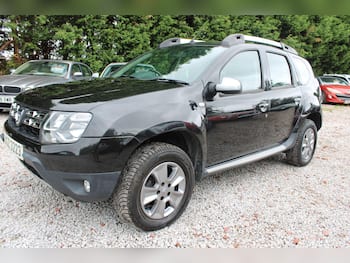Used Dacia Duster 2016 for sale - 79565429: Photo
