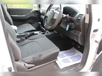 Used Nissan Navara 2015 for sale - 78868133: Photo