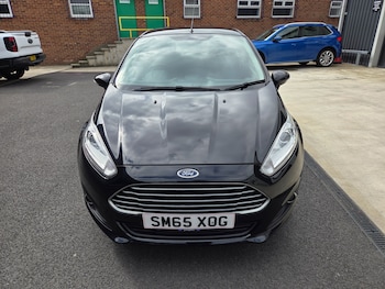 Used Ford Fiesta 2015 for sale - 78838015: Photo