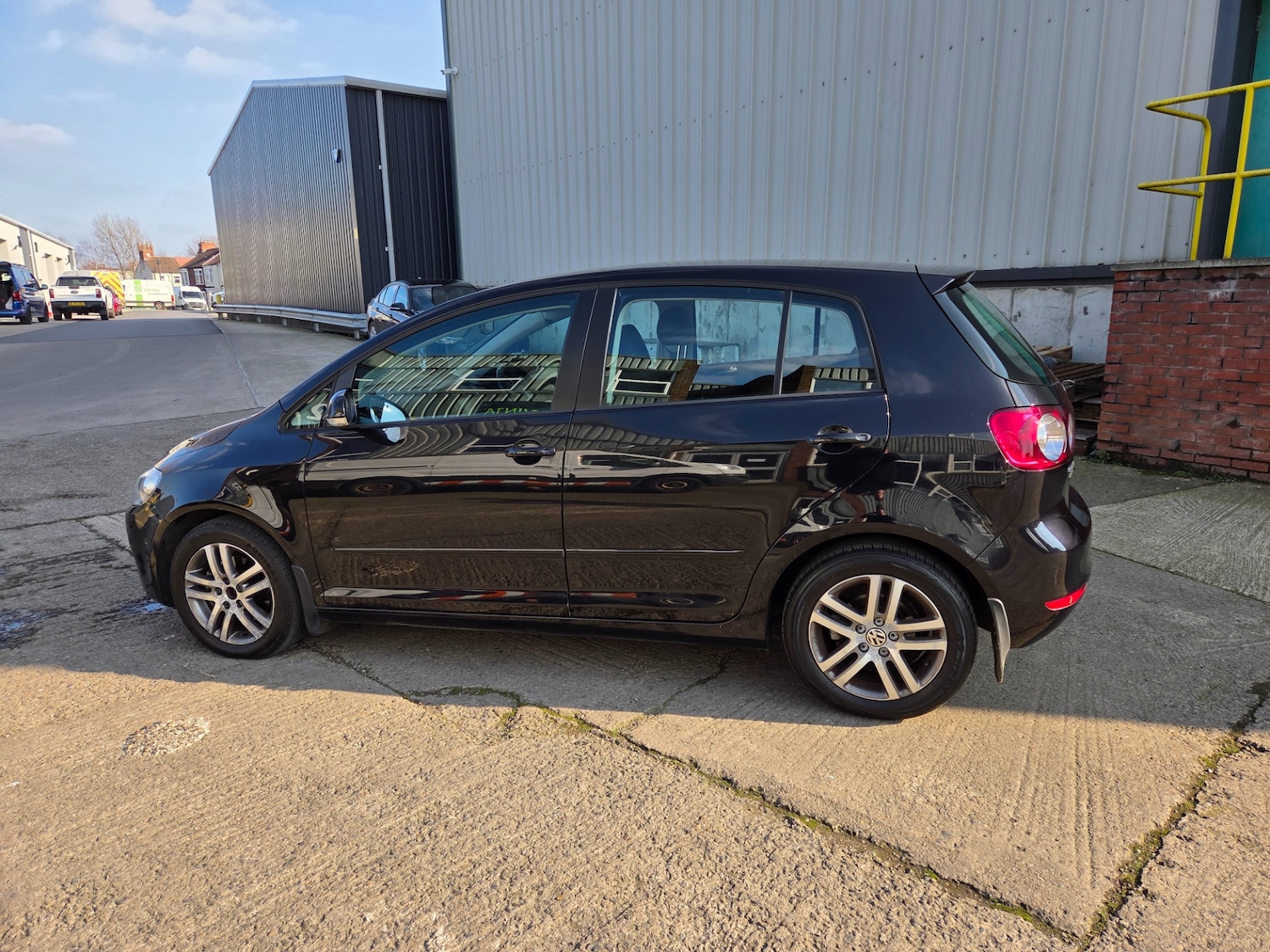 Used Volkswagen Golf Plus 2011 for sale - 77826072: Photo 6