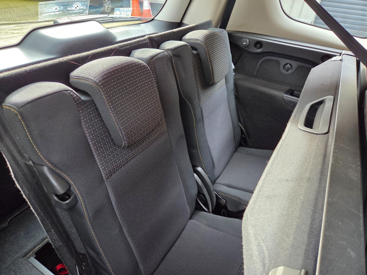 Used Renault Grand Scenic 2010 for sale - 77661890: Photo 16