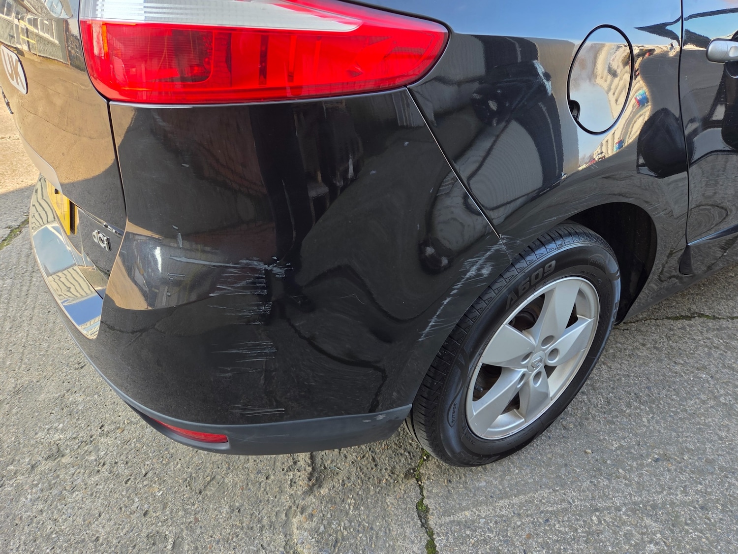 Used Renault Grand Scenic 2010 for sale - 77661890: Photo 33