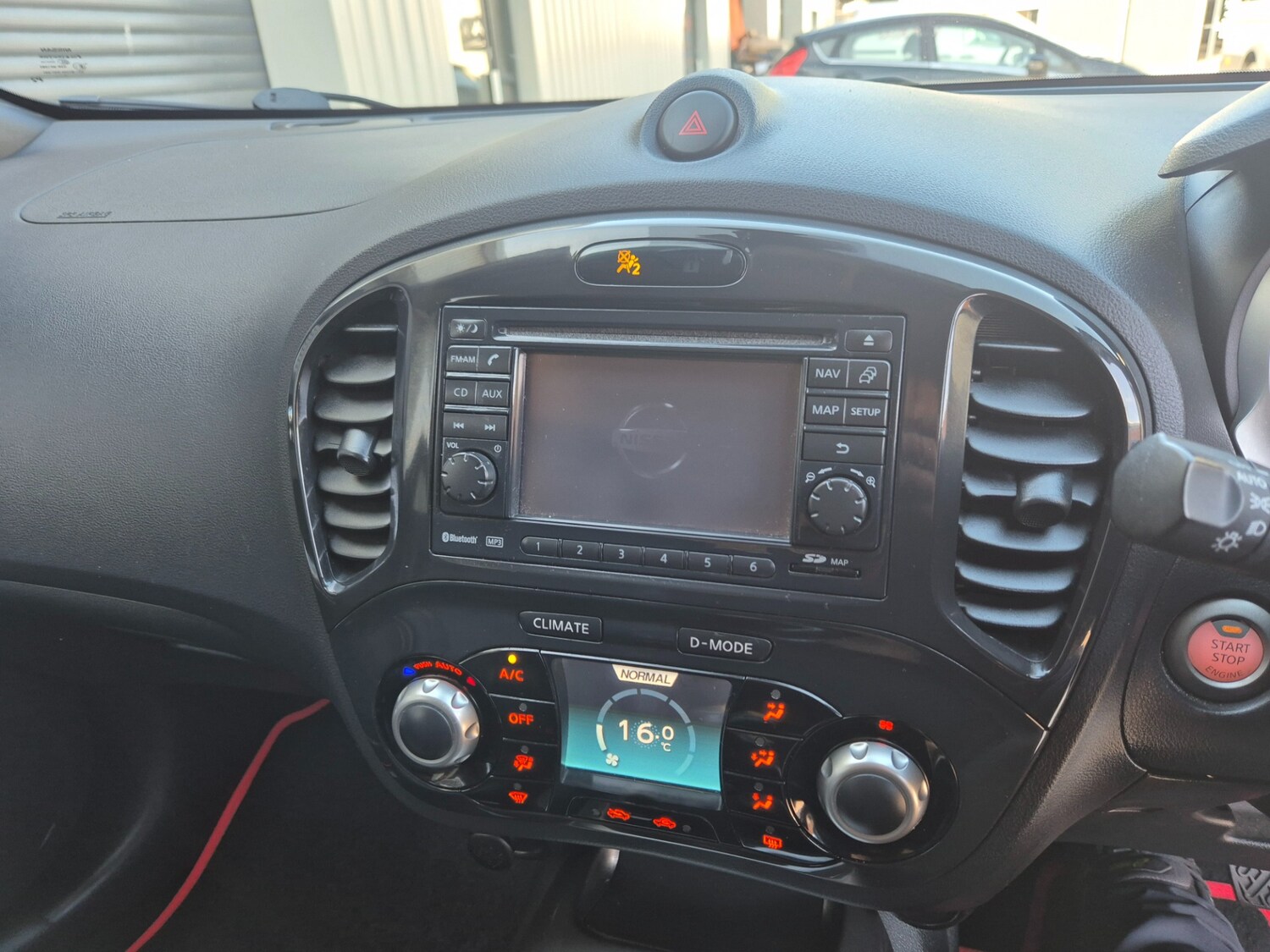 Used Nissan Juke 2012 for sale - 75891358: Photo 29