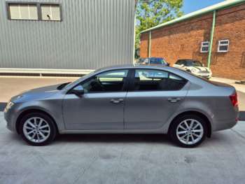 Used Skoda Octavia 2014 for sale - 74921747: Photo