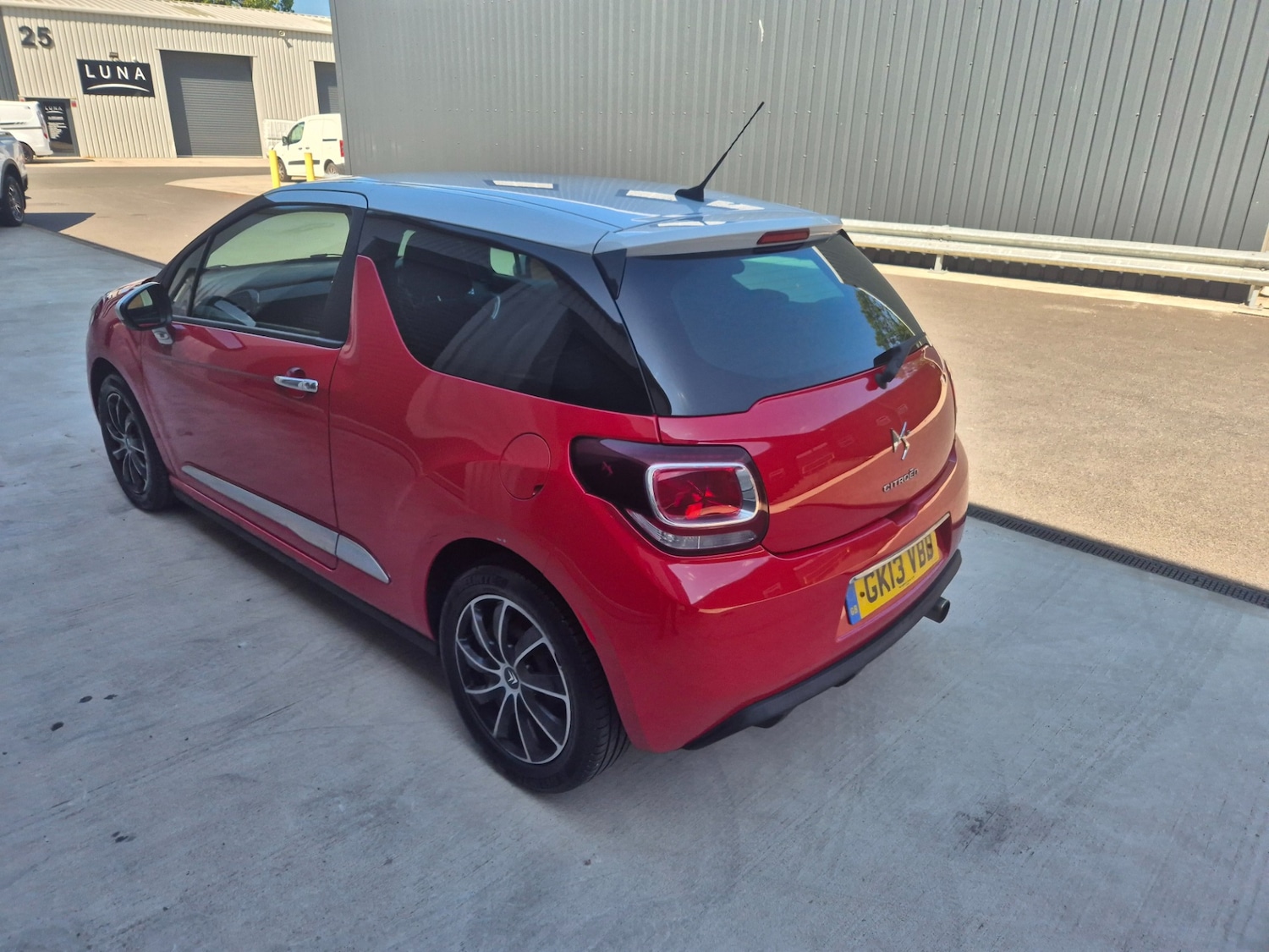 Used Citroen DS3 2013 for sale - 76129506: Photo 10