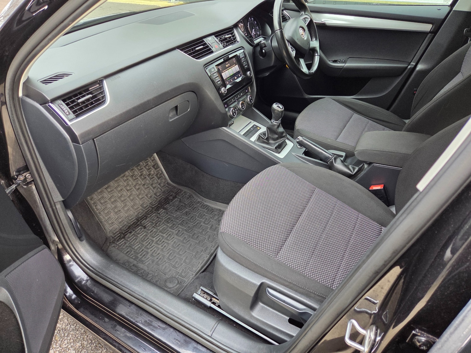 Used Skoda Octavia 2015 for sale - 77661914: Photo 19