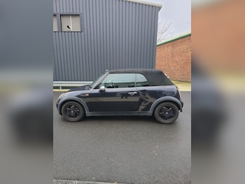 Used MINI Convertible 2007 for sale - 77360869: Photo
