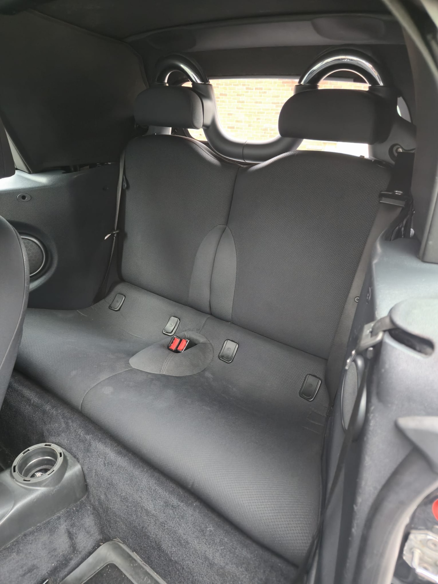 Used MINI Convertible 2007 for sale - 77360869: Photo 9