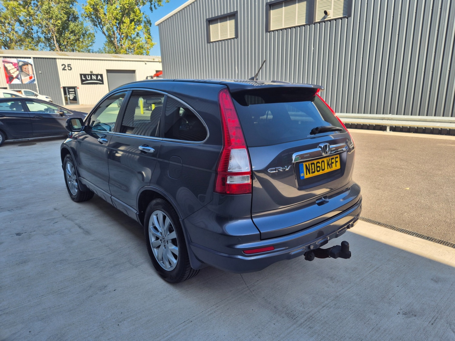 Used Honda CR-V 2010 for sale - 76128857: Photo 10