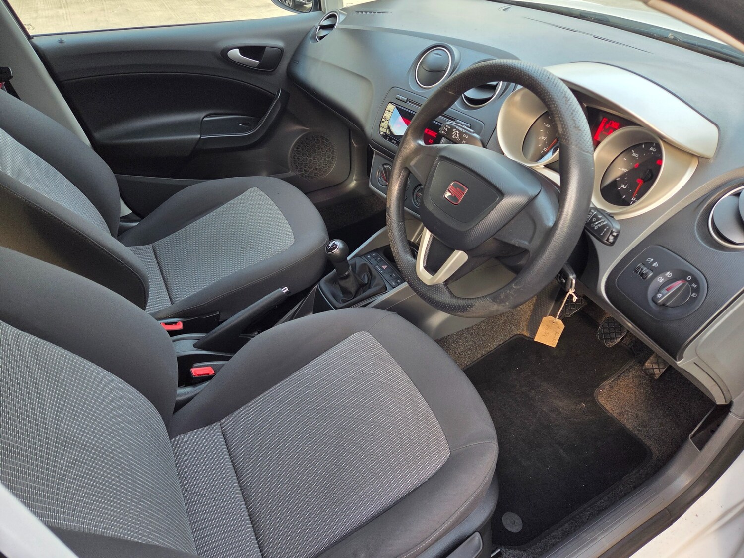 Used SEAT Ibiza 2011 for sale - 78121189: Photo 31