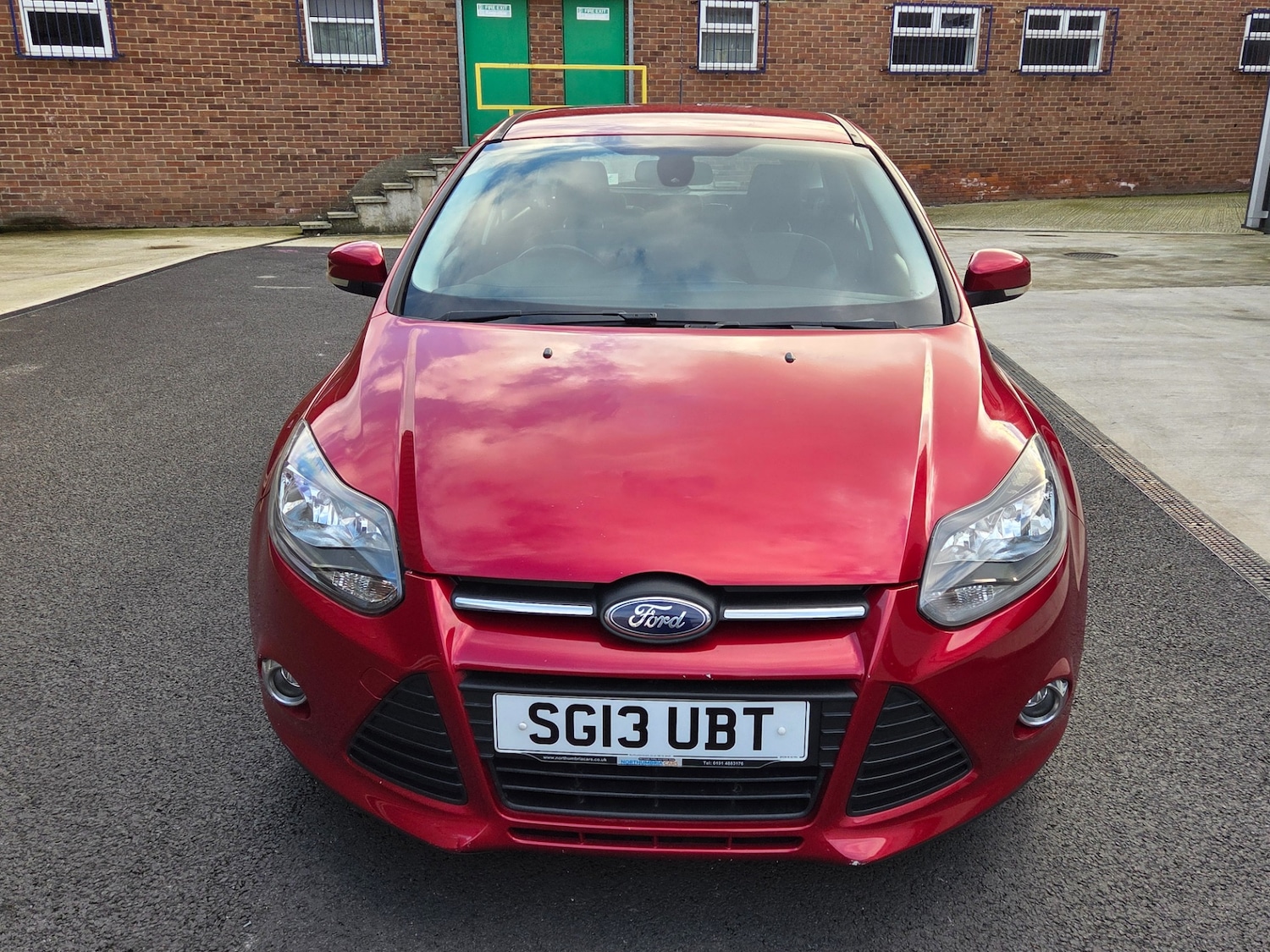 Used Ford Focus 2013 for sale - 76571962: Photo 2