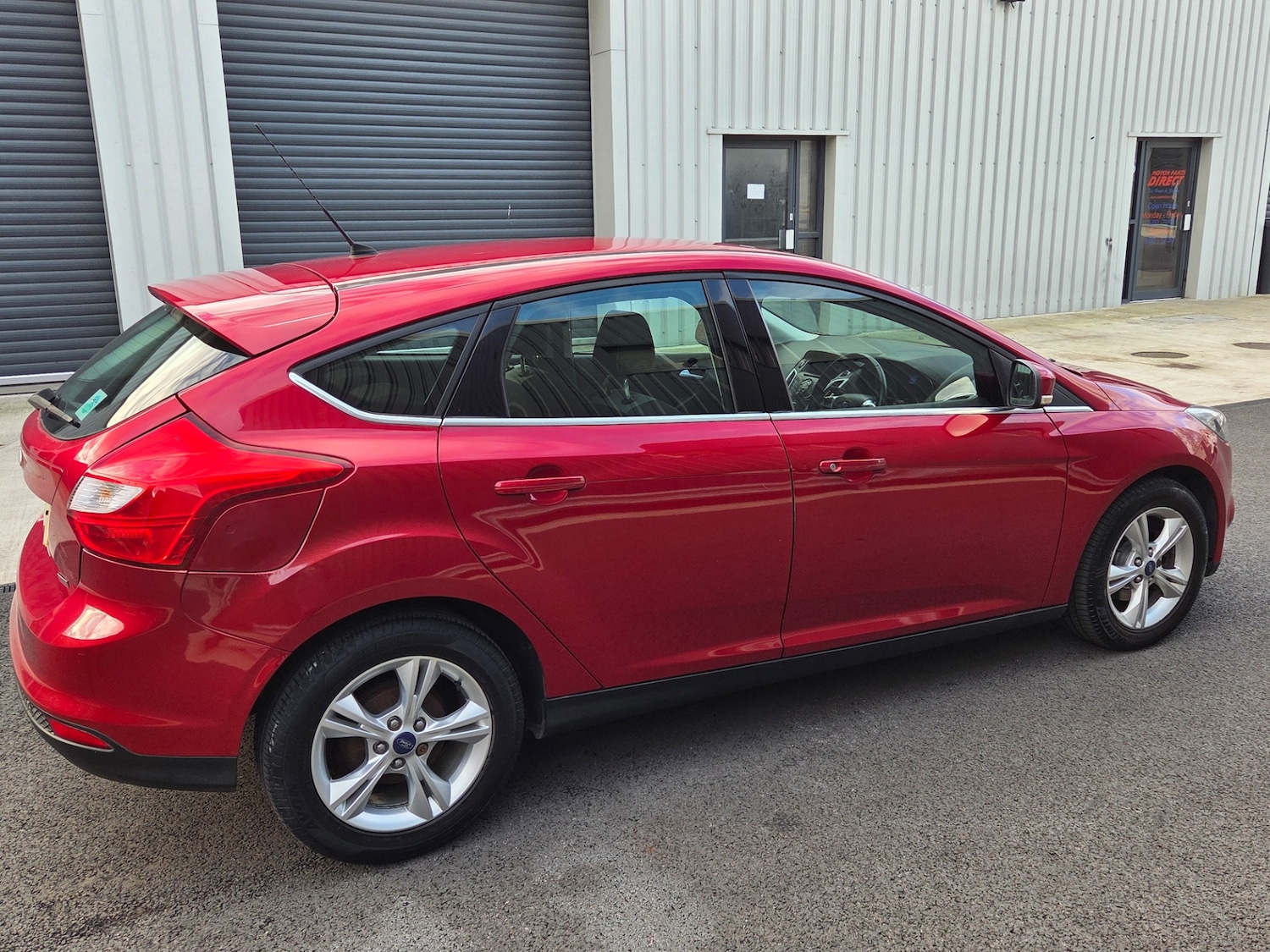 Used Ford Focus 2013 for sale - 76571962: Photo 9