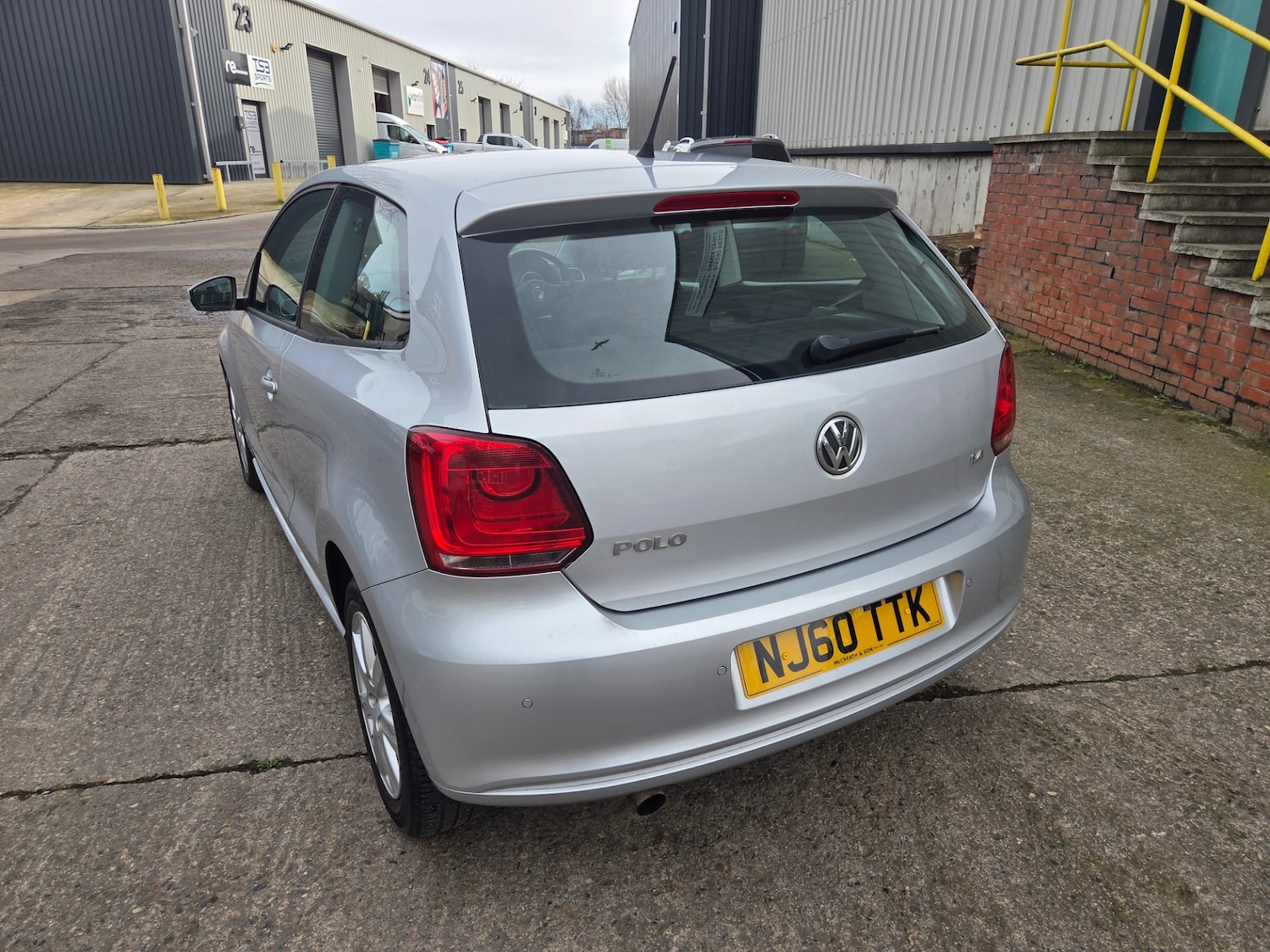 Used Volkswagen Polo 2010 for sale - 77826094: Photo 9