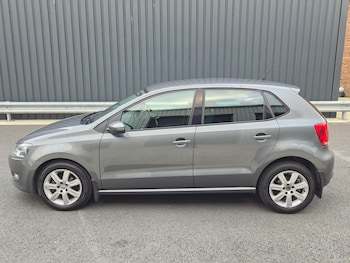 Used Volkswagen Polo 2013 for sale - 76565002: Photo