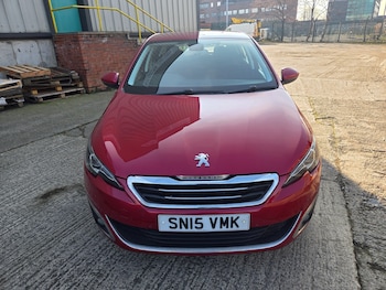 Used Peugeot 308 2015 for sale - 77826087: Photo