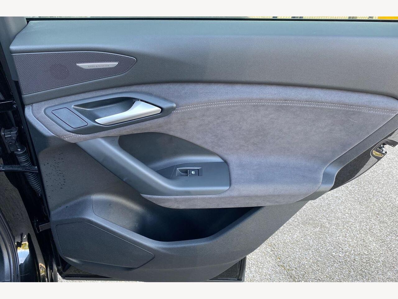 Used Audi Q6 e-tron 2025 for sale - 76679929: Photo 16