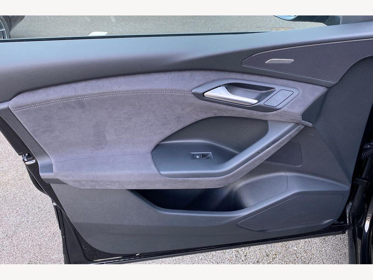 Used Audi Q6 e-tron 2025 for sale - 76679929: Photo 17