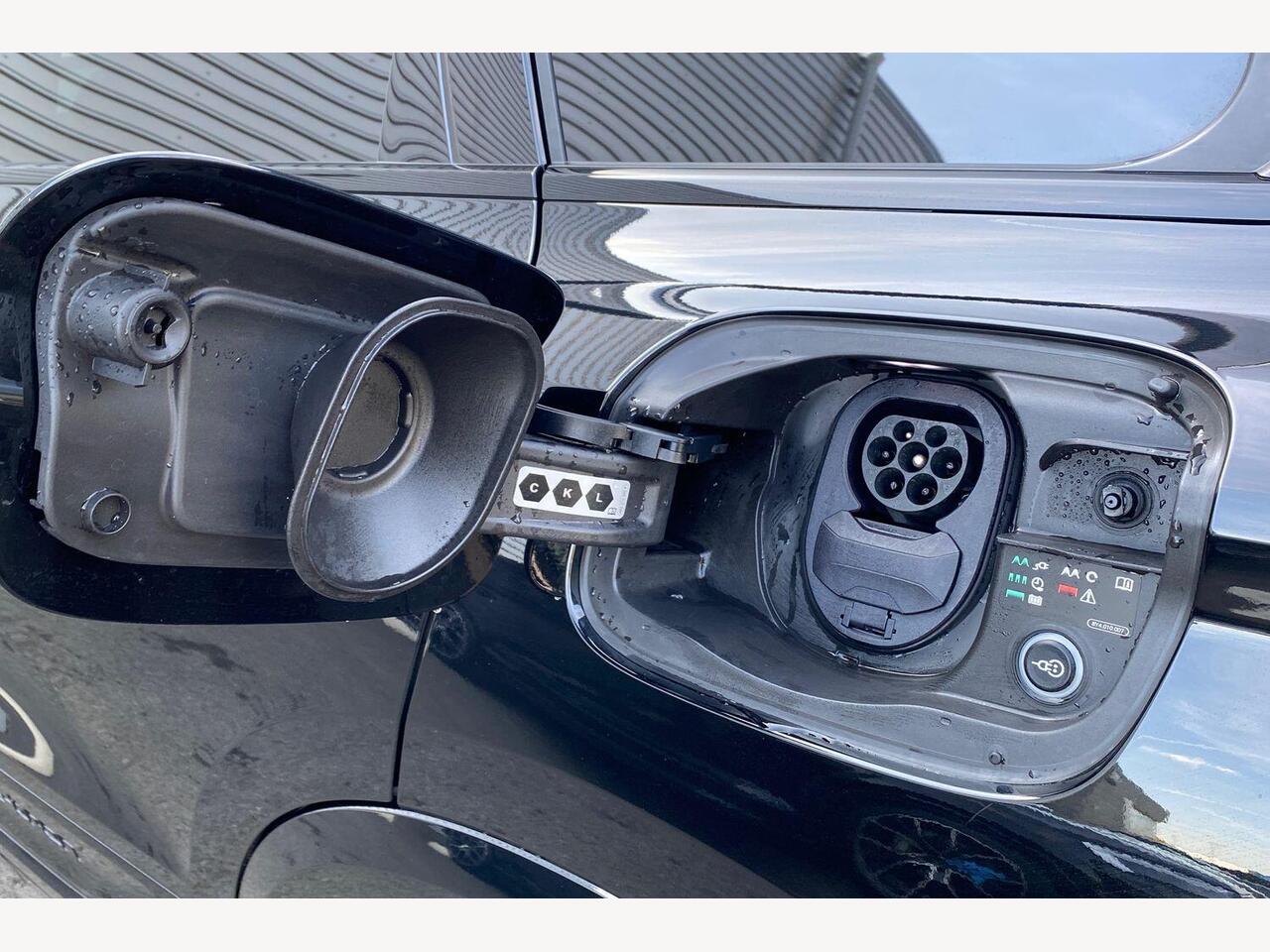 Used Audi Q6 e-tron 2025 for sale - 76679929: Photo 20