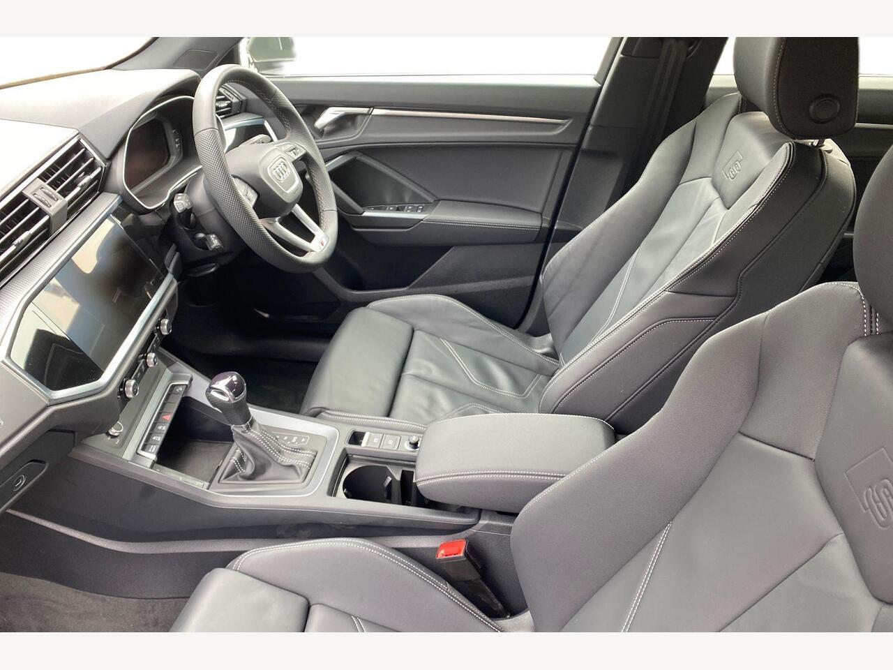 Used Audi Q3 2025 for sale - 77755410: Photo 2