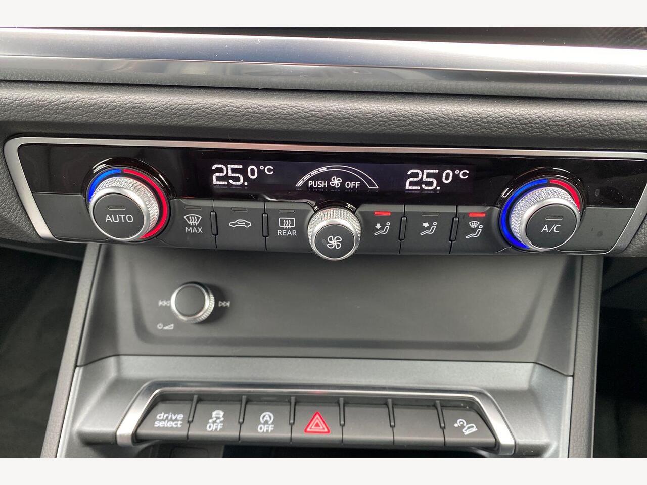 Used Audi Q3 2025 for sale - 77755410: Photo 23