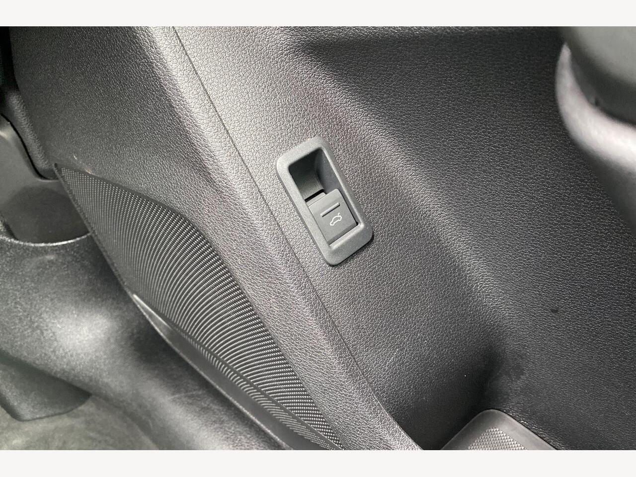 Used Audi Q3 2025 for sale - 77755410: Photo 25