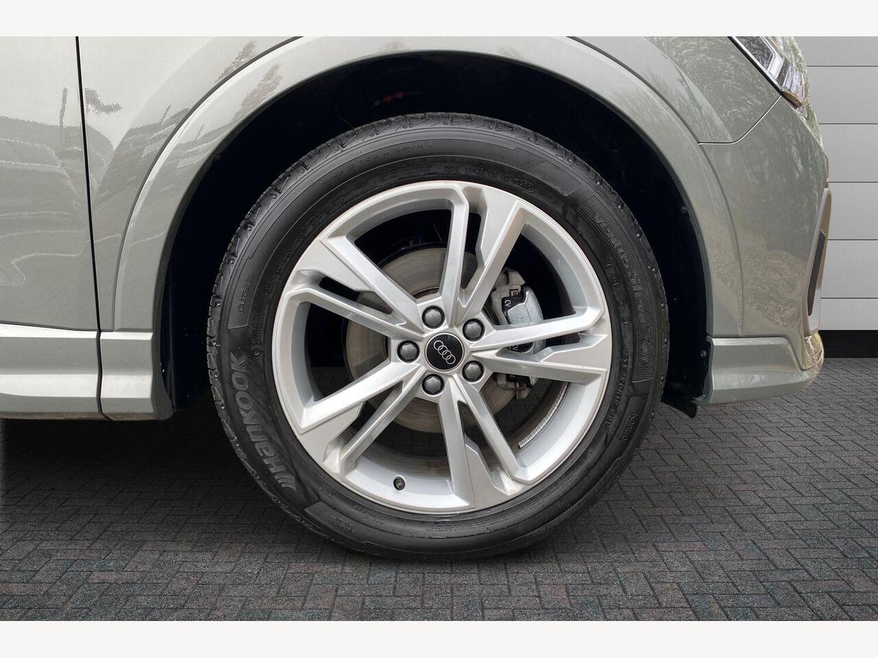 Used Audi Q3 2025 for sale - 77755410: Photo 5